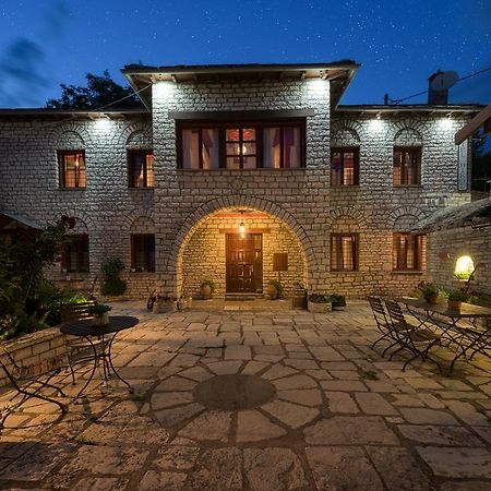 Vikos Hotel Monodendri ภายนอก รูปภาพ