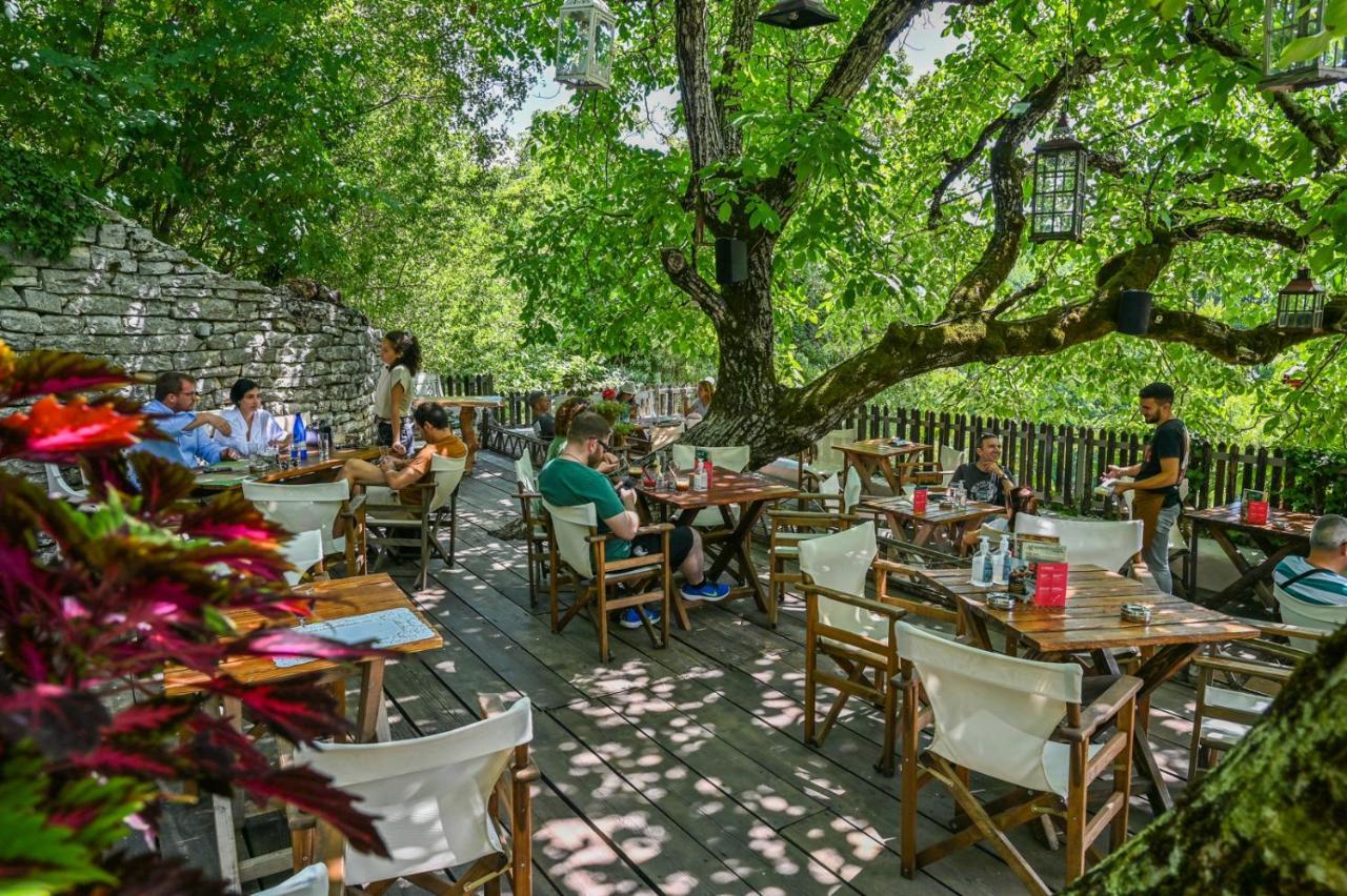 Vikos Hotel Monodendri ภายนอก รูปภาพ