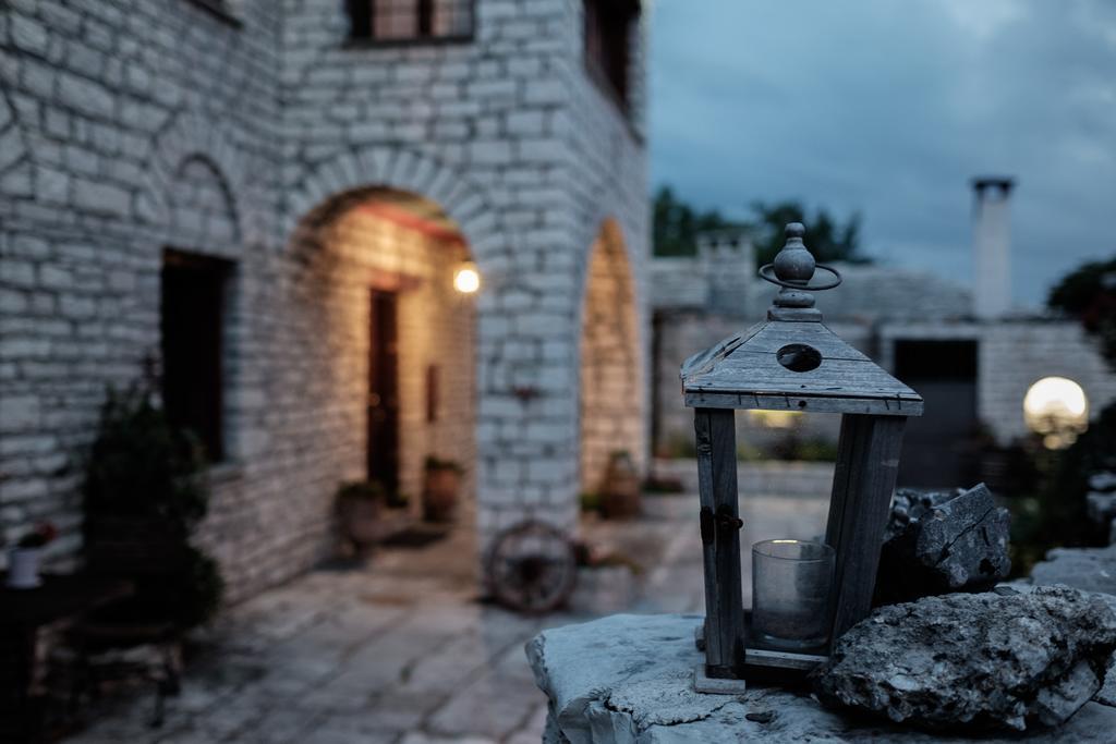 Vikos Hotel Monodendri ภายนอก รูปภาพ